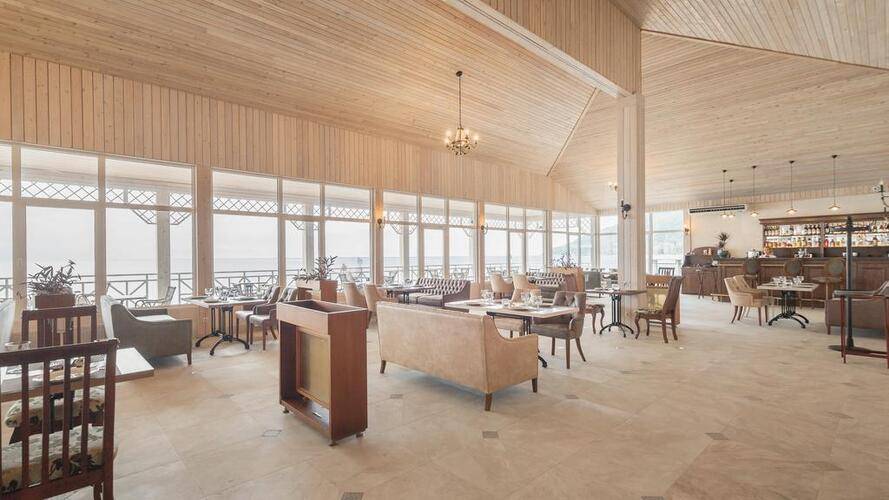 Amra Park Hotel & Spa