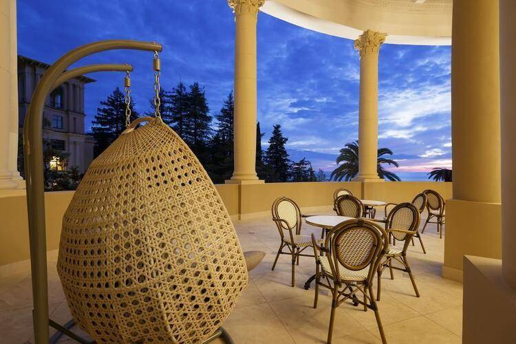 Amra Park Hotel & Spa