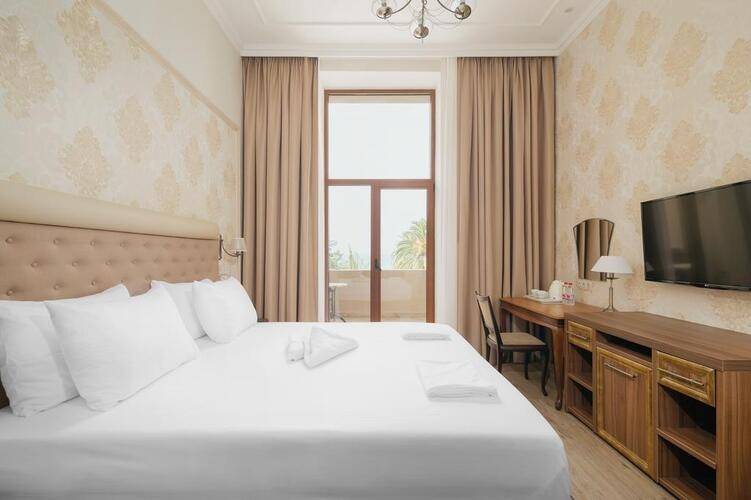 Amra Park Hotel & Spa