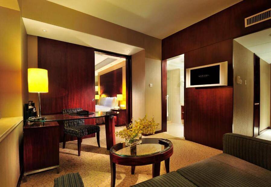 Sofitel Shanghai Hyland