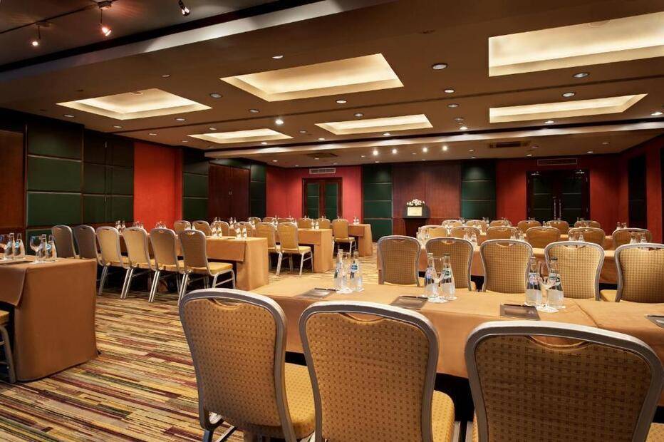 Sofitel Shanghai Hyland