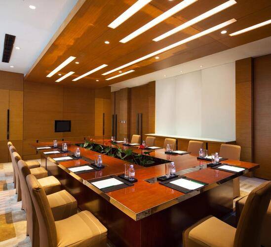 Holiday Inn Shanghai Jinxiu