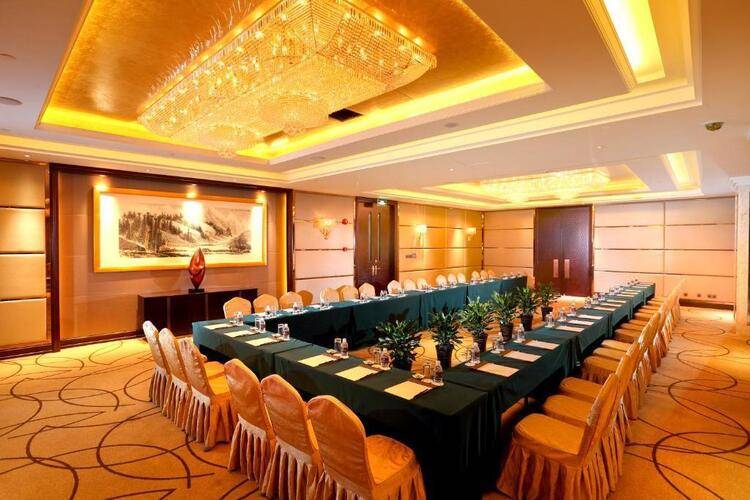 Royal International Hotel Shanghai