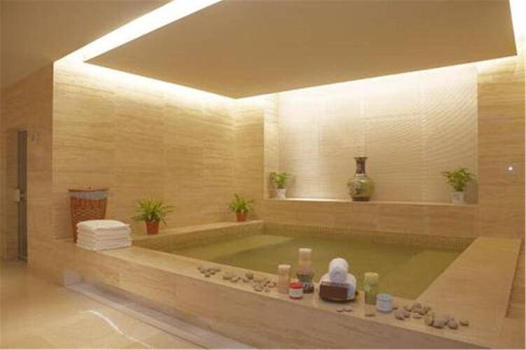 Royal International Hotel Shanghai