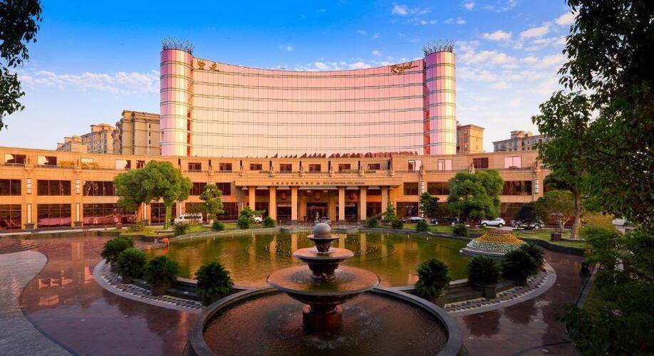 Royal International Hotel Shanghai