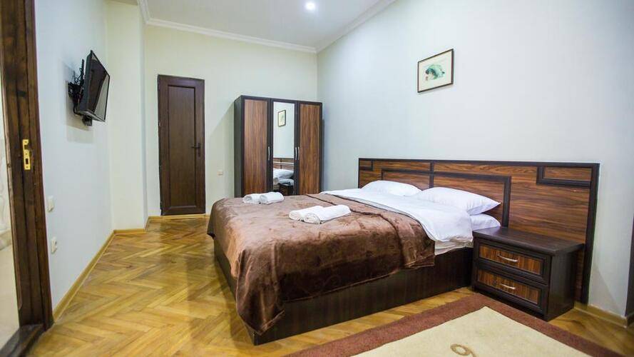 Cattaleya Hotel