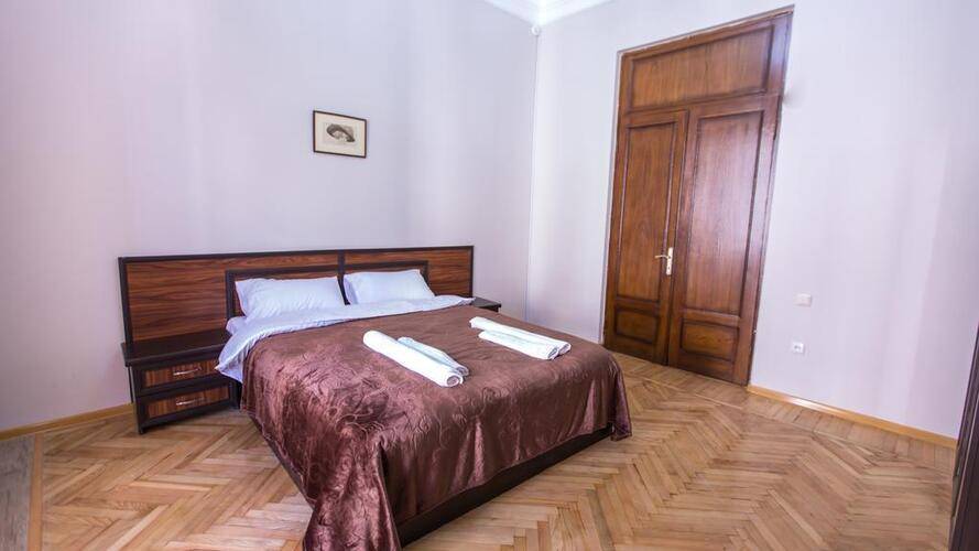 Cattaleya Hotel