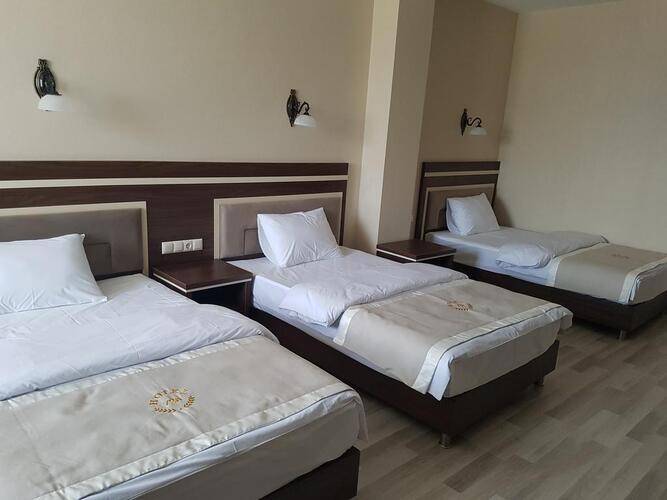 Hotel 725
