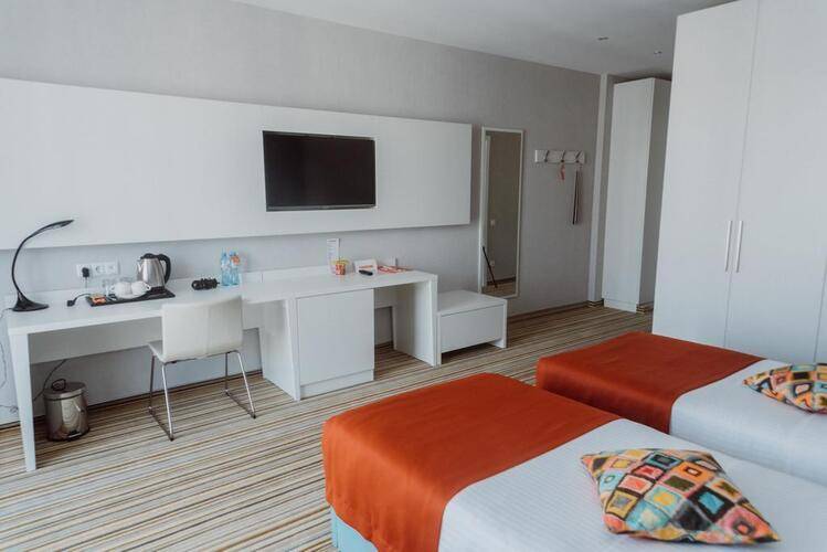 Tangerine (Ex. Tangerine Apartments Batumi)
