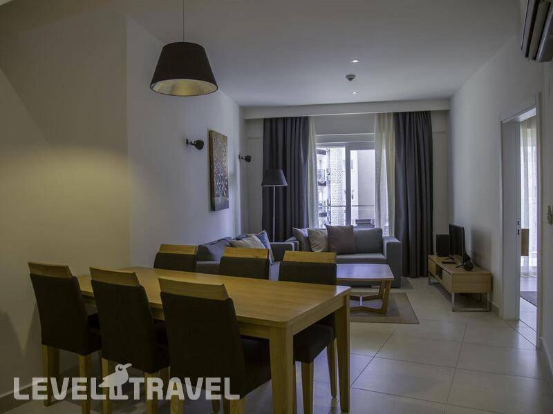Фотография Ramada Hotel & Suites