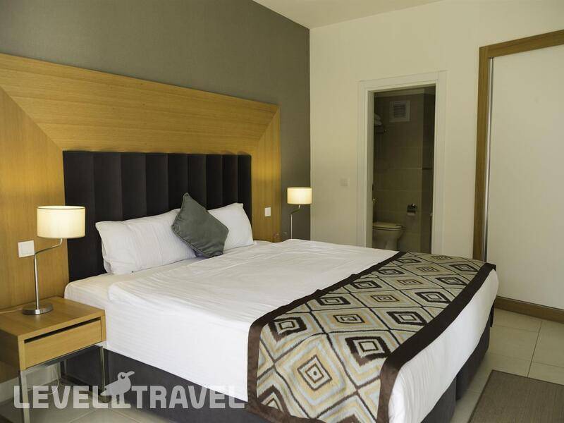 Фотография Ramada Hotel & Suites