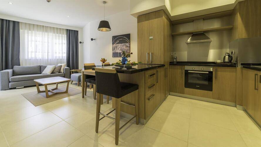 Ramada Hotel & Suites