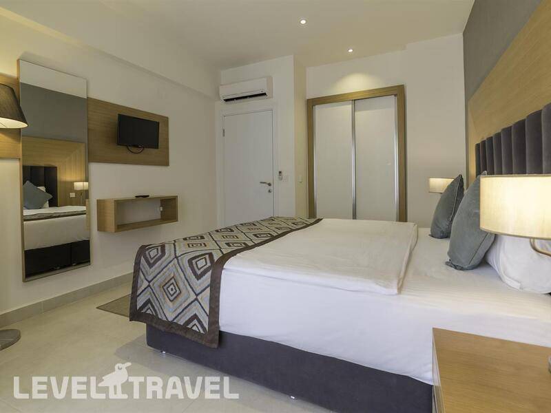 Фотография Ramada Hotel & Suites
