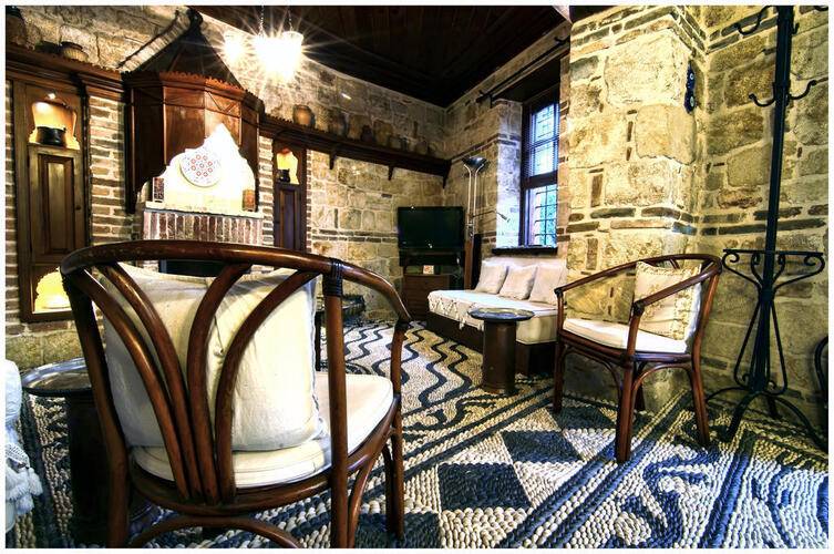 Minyon Hotel
