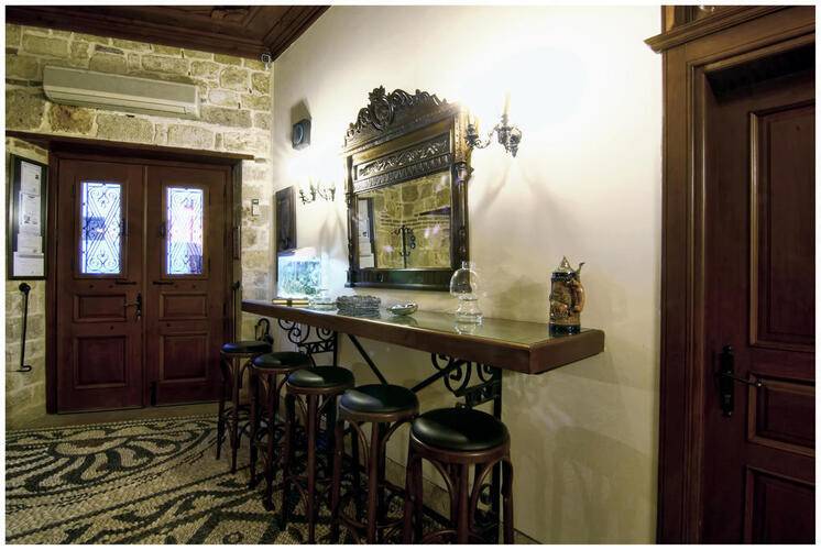 Minyon Hotel