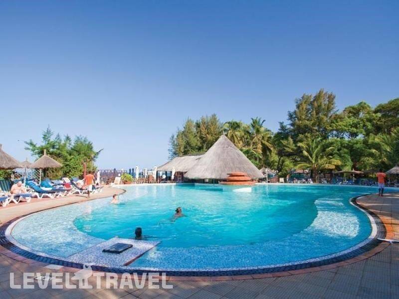 Фотография Senegambia Beach