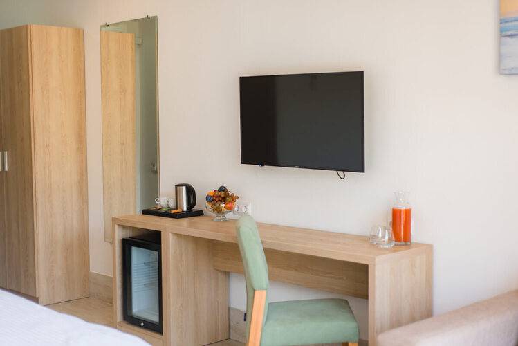 Aquamarine Family Club Hotel