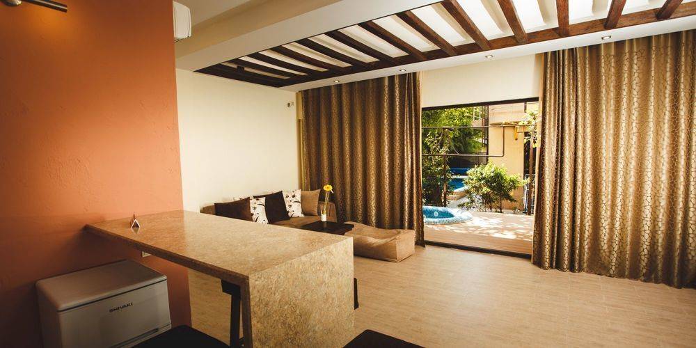 Bliss House Hotel (Блисс Хаус)