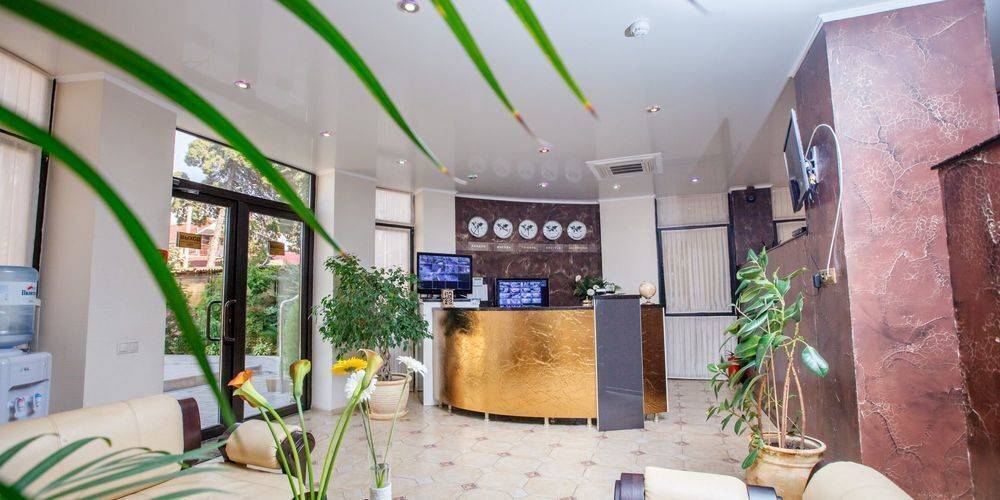 Bliss House Hotel (Блисс Хаус)