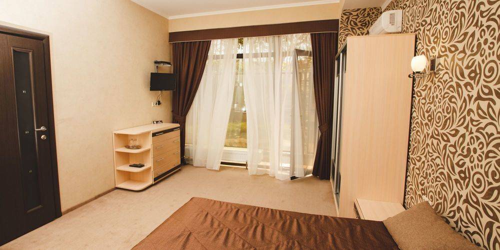 Bliss House Hotel (Блисс Хаус)