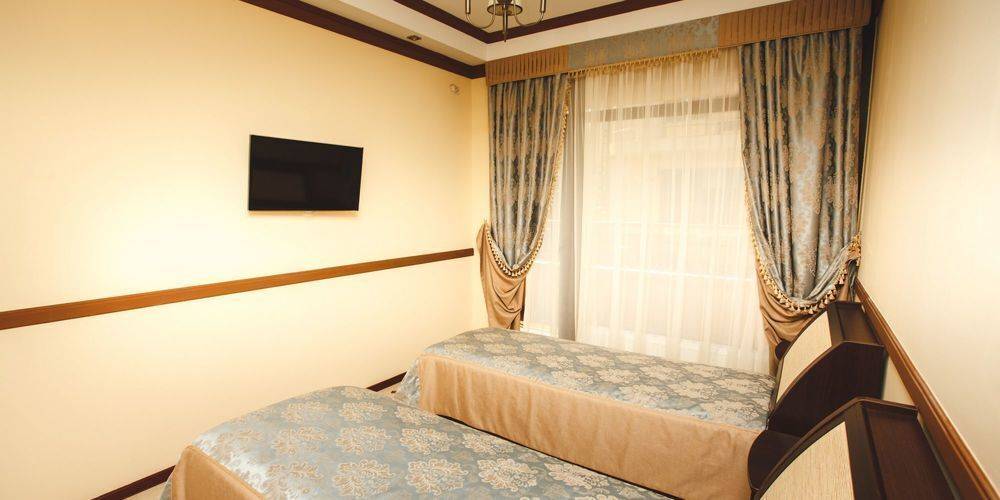 Bliss House Hotel (Блисс Хаус)