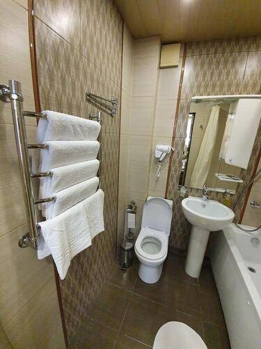 Отель Восток