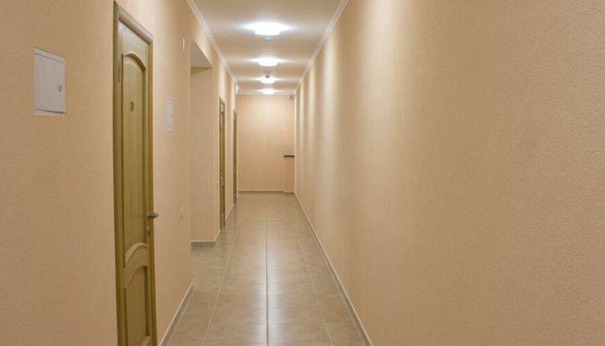 Nikos Hotel