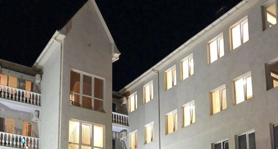 Nikos Hotel