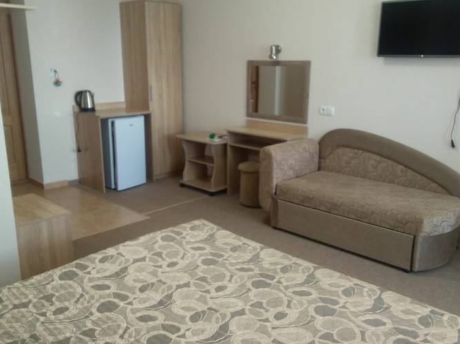 Nikos Hotel