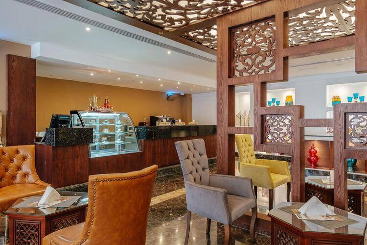 Crystal Plaza Al Majaz (Ex.Tulip Inn Al Khan Hotel)