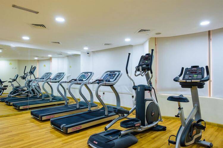 Crystal Plaza Al Majaz (Ex.Tulip Inn Al Khan Hotel)