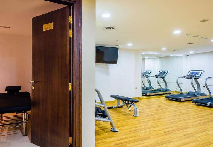 Crystal Plaza Al Majaz (Ex.Tulip Inn Al Khan Hotel)