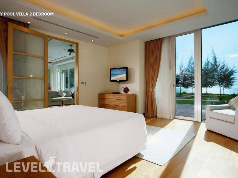 Фотография Splash Beach Resort (Ex.Grand West Sands Resort & Villas Phuket)