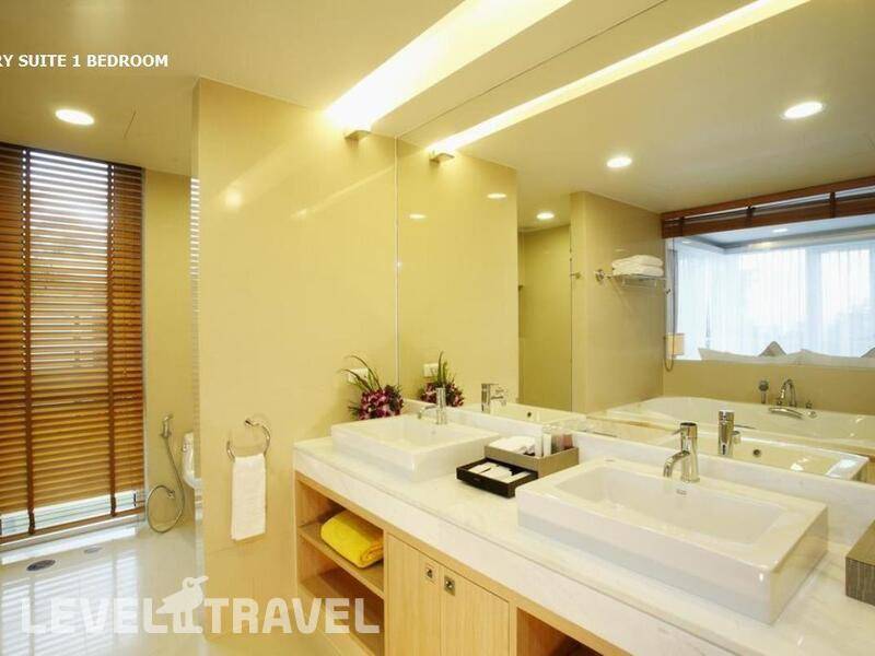 Фотография Splash Beach Resort (Ex.Grand West Sands Resort & Villas Phuket)