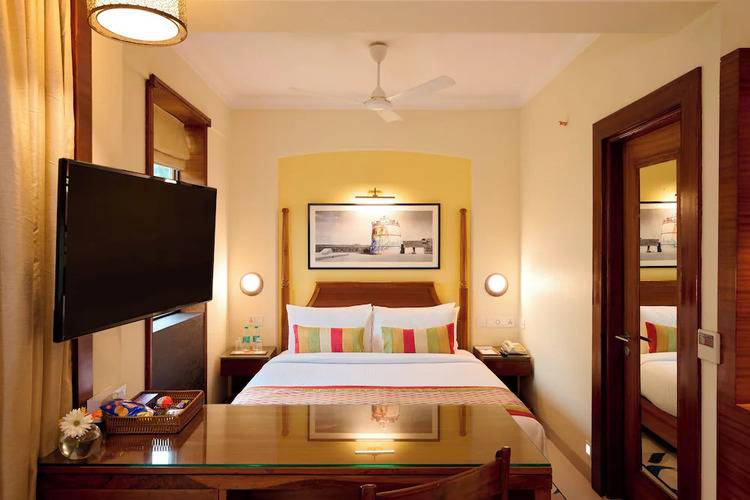 Sea Breeze Sarovar Portico (Ex. Sea Breeze Max Resort & Spa)