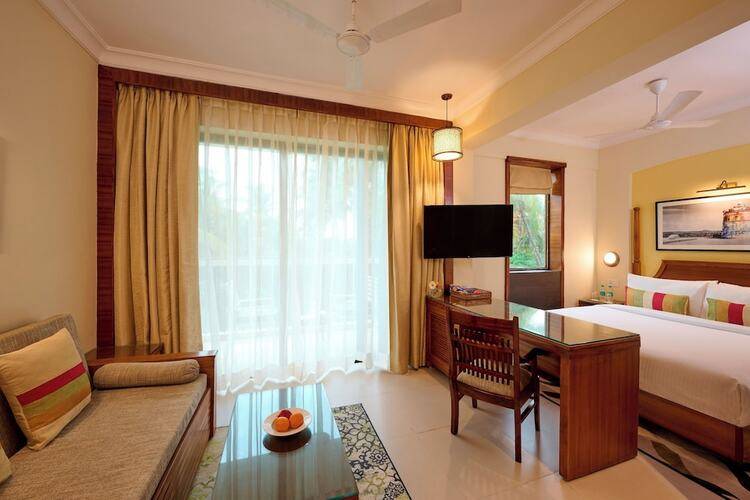 Sea Breeze Sarovar Portico (Ex. Sea Breeze Max Resort & Spa)