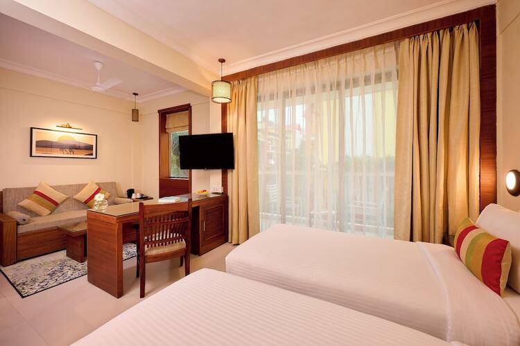 Sea Breeze Sarovar Portico (Ex. Sea Breeze Max Resort & Spa)