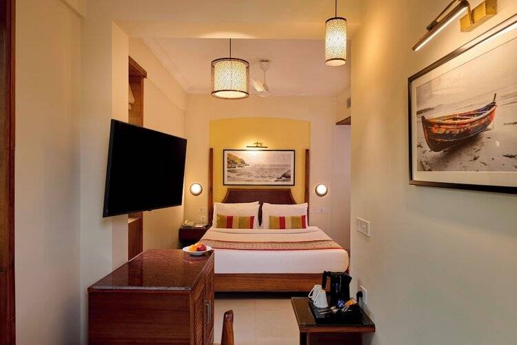 Sea Breeze Sarovar Portico (Ex. Sea Breeze Max Resort & Spa)