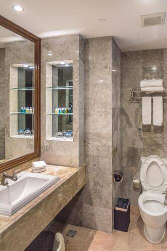 Sanya Baohong Shanghai Huating Boutique Hotel