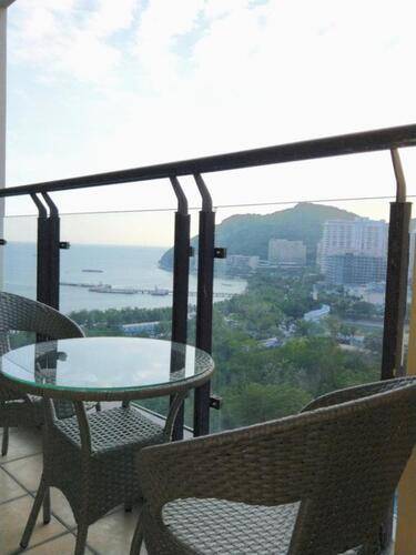 Sanya Baohong Shanghai Huating Boutique Hotel
