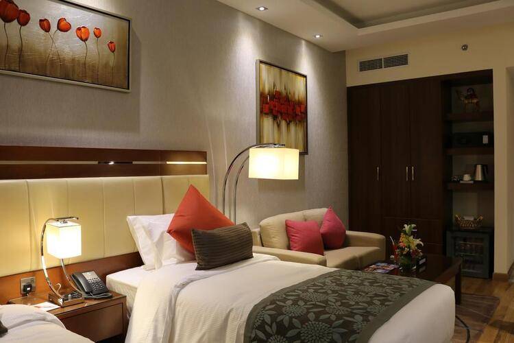 Rose Park Hotel