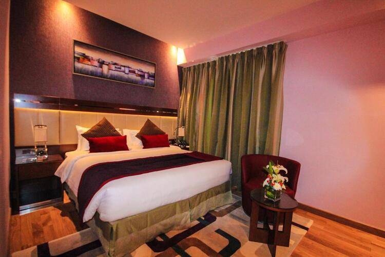 Rose Park Hotel