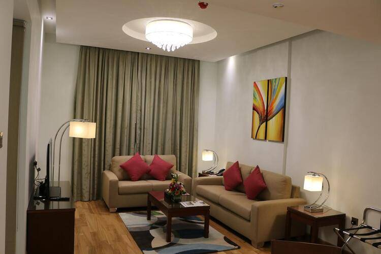 Rose Park Hotel