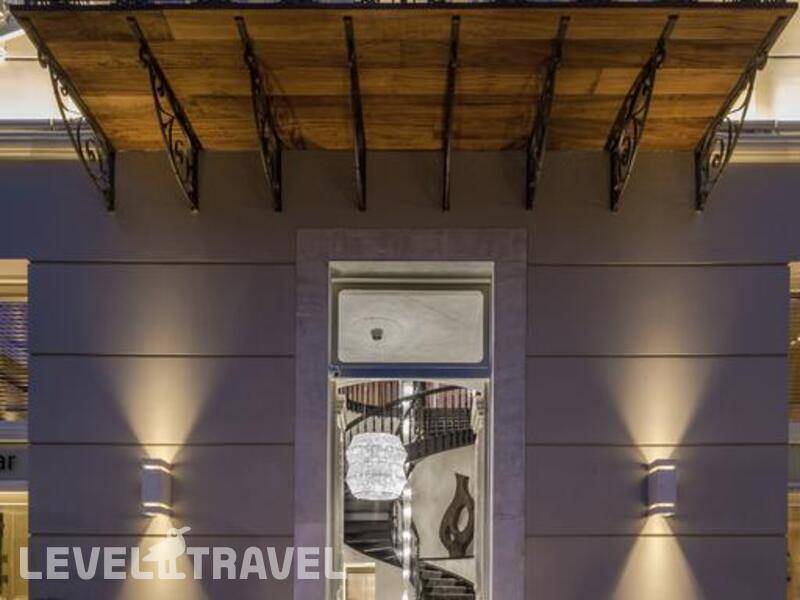 Фотография 3 Sixty Hotel & Suites