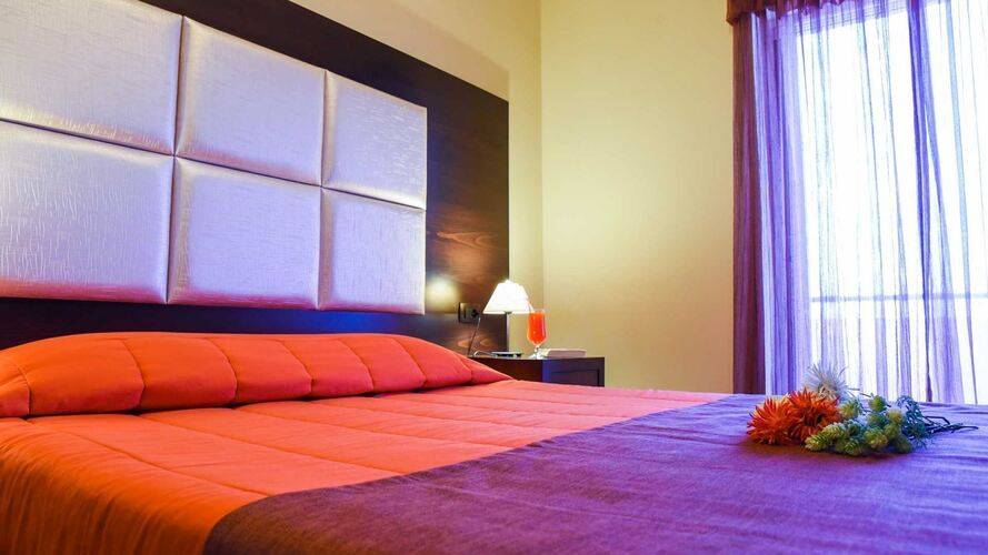 Theo Hotel
