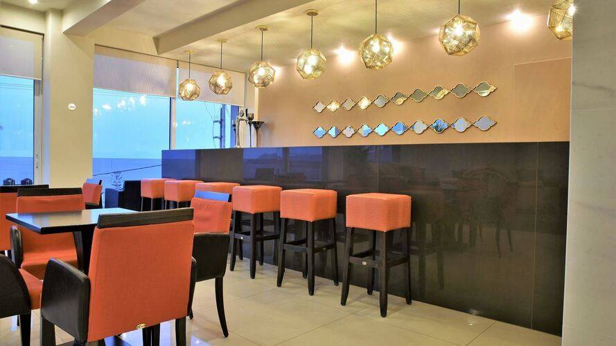 Theo Hotel
