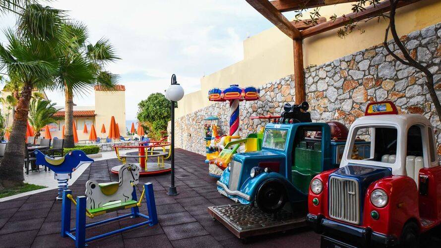 Theo Hotel