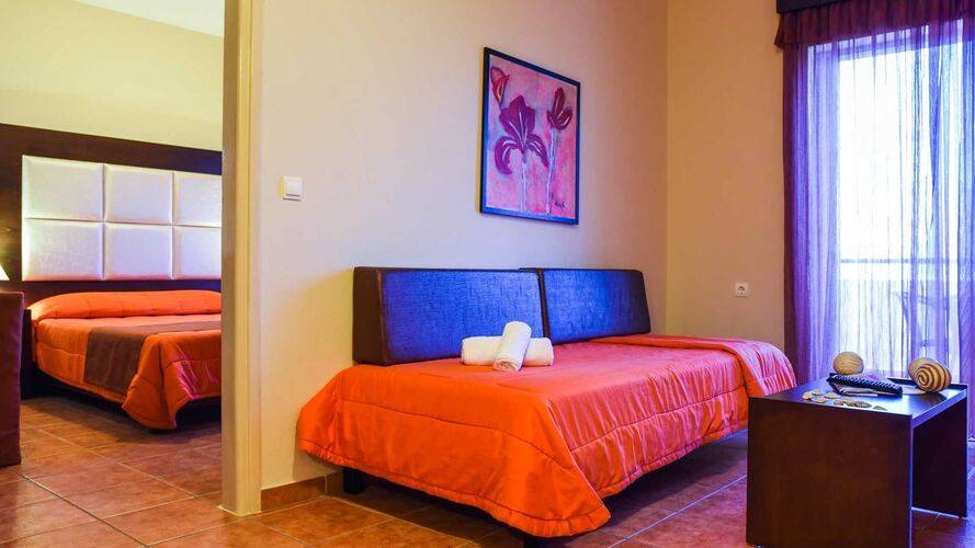 Theo Hotel