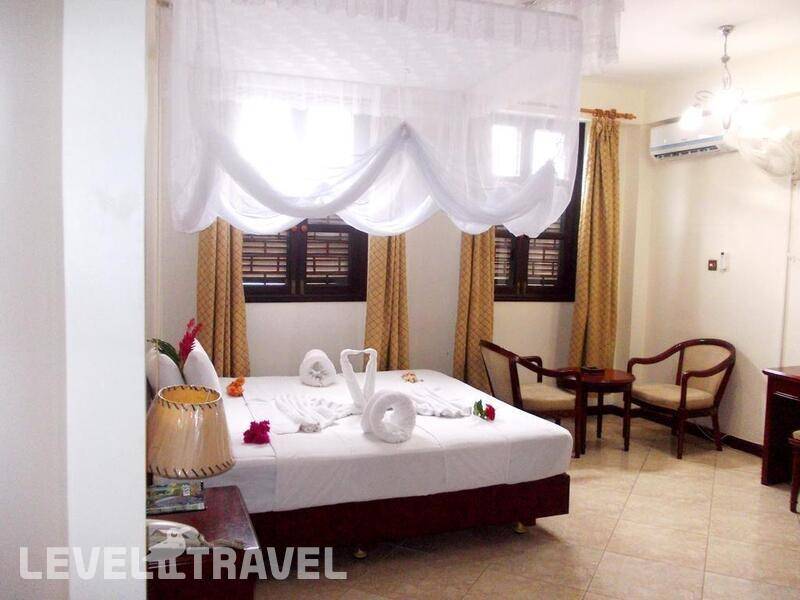 Фотография Safari Lodge