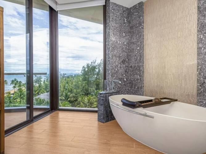 Intercontinental Phu Quoc Long Beach Resort